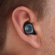 充電耳內式助聽器